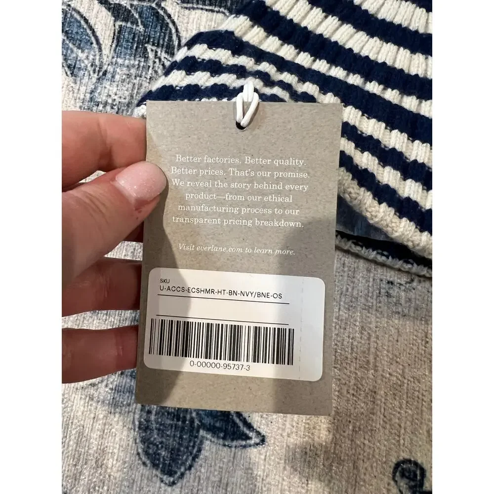 NWT Everlane Unisex The Cashmere Wool Beanie Hat Navy Cream Striped One Size
